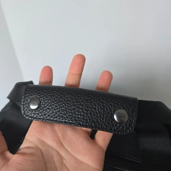 CYNTHIA ROWLEY Large Duffle Weekender Overnight Bag Detachable Strap - Picture 7 of 16